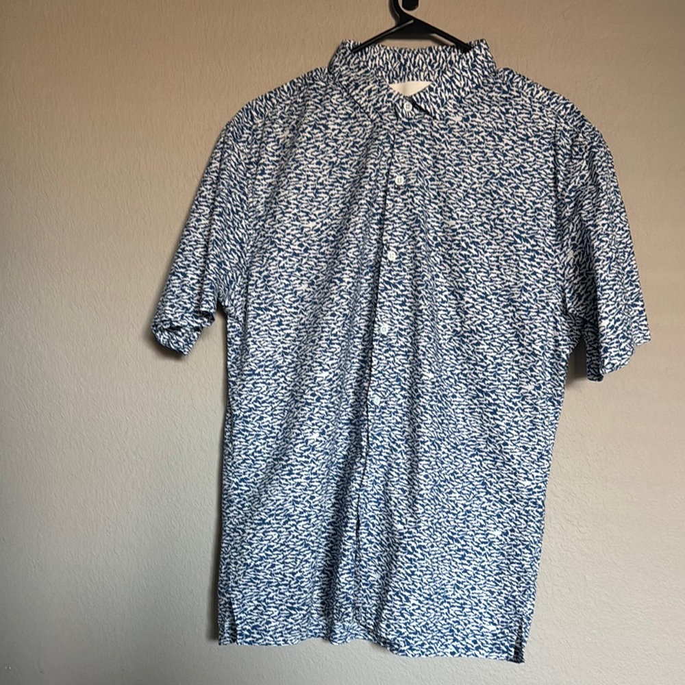Tori Richard Blue and White Casual Button Down Shirt